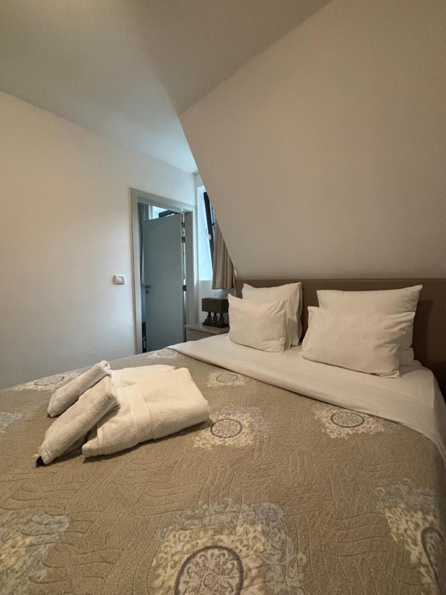 Hotel La Chaumiere Asse Esterno foto